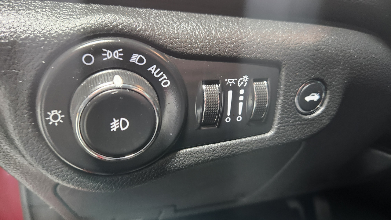 Chrysler 200 S AWD 2015