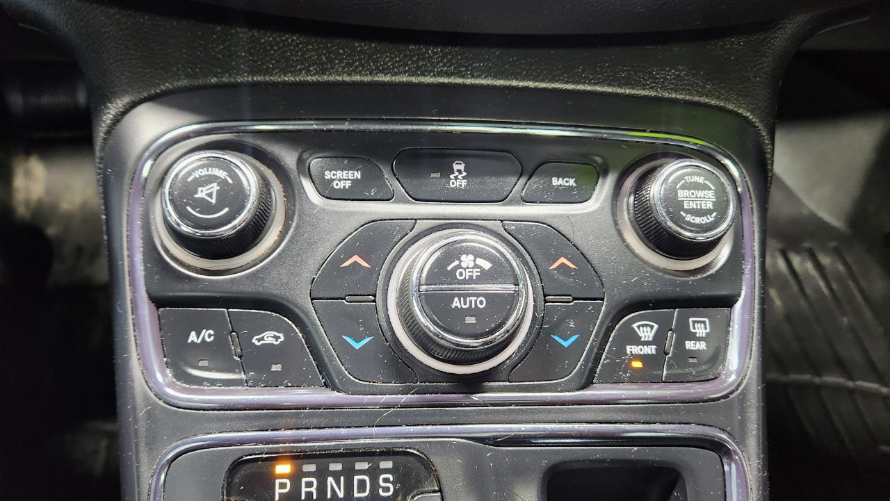 Chrysler 200 S AWD 2015