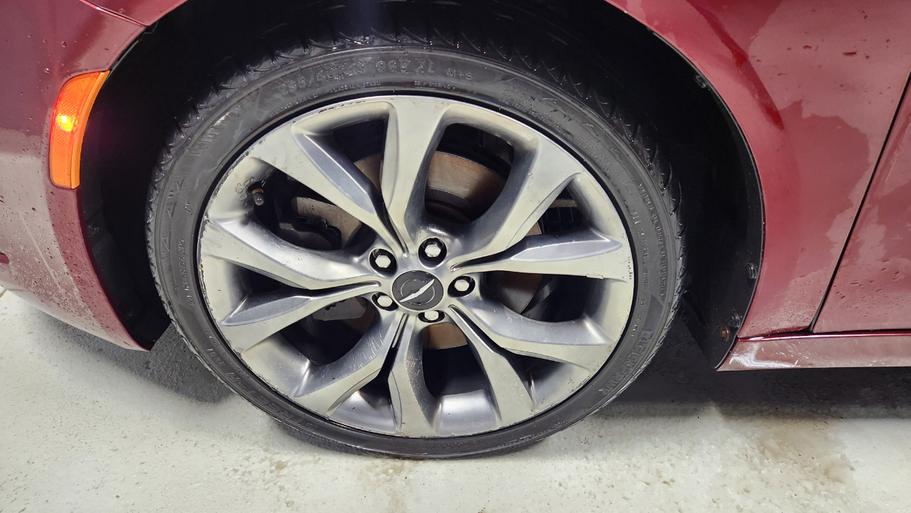 Chrysler 200 S AWD 2015