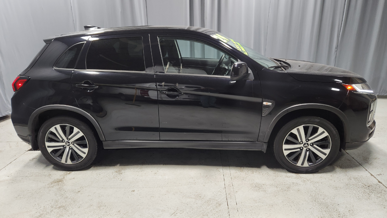 Mitsubishi Outlander Sport 2.0 ES 4WD 2024