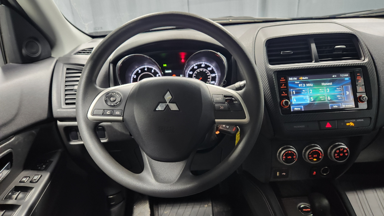 Mitsubishi Outlander Sport 2.0 ES 4WD 2024