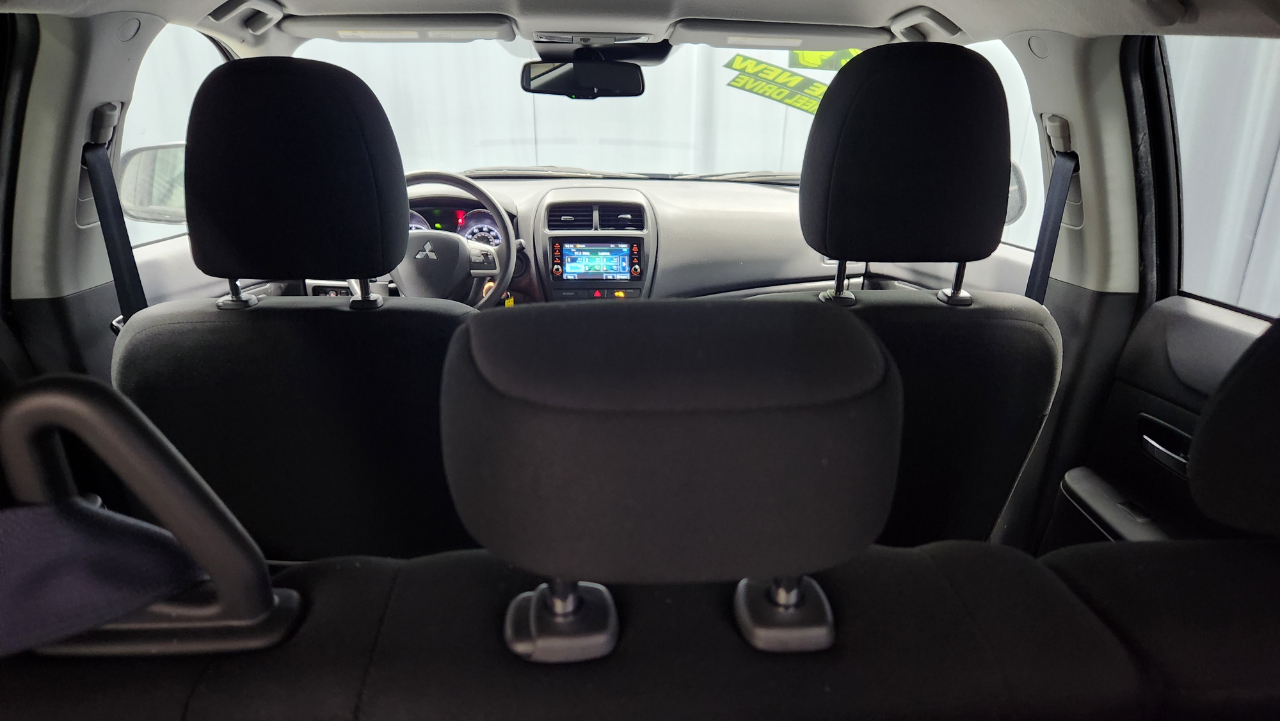 Mitsubishi Outlander Sport 2.0 ES 4WD 2024