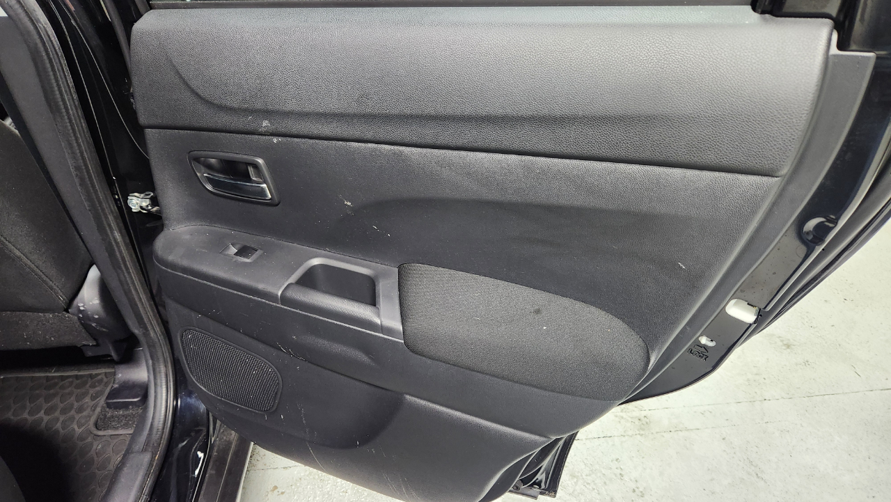 Mitsubishi Outlander Sport 2.0 ES 4WD 2024