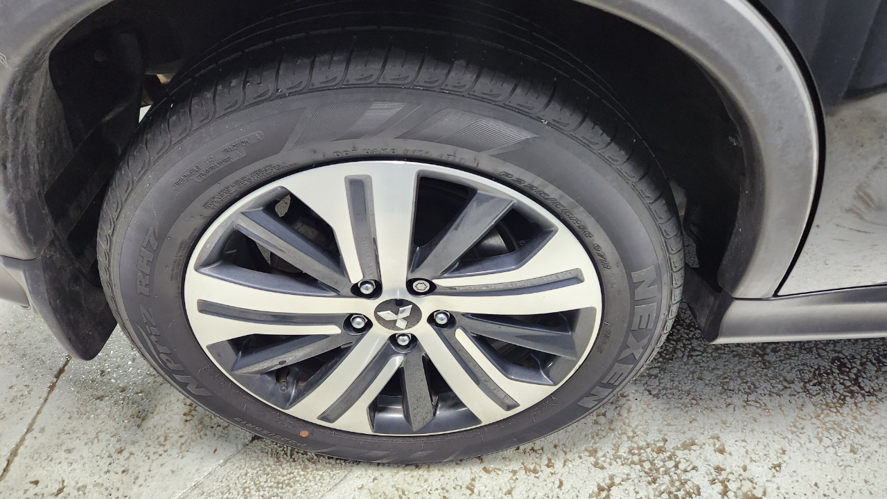 Mitsubishi Outlander Sport 2.0 ES 4WD 2024