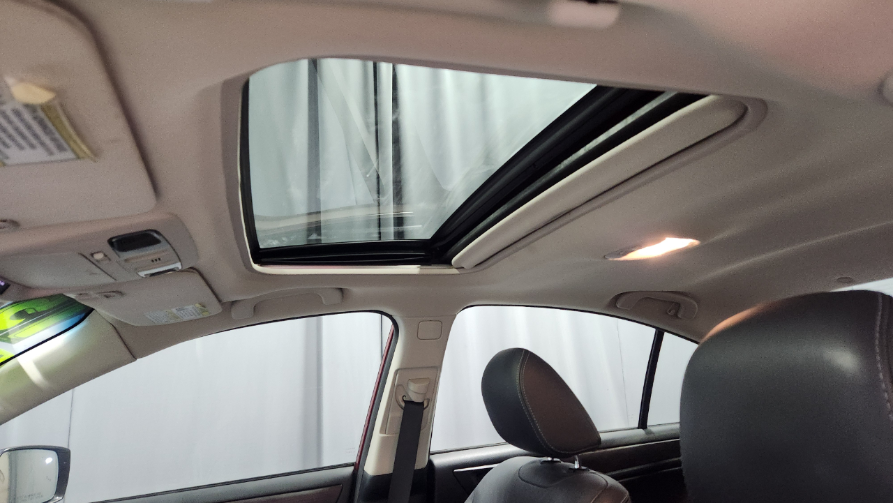 Subaru Legacy 2.5i Limited 2015