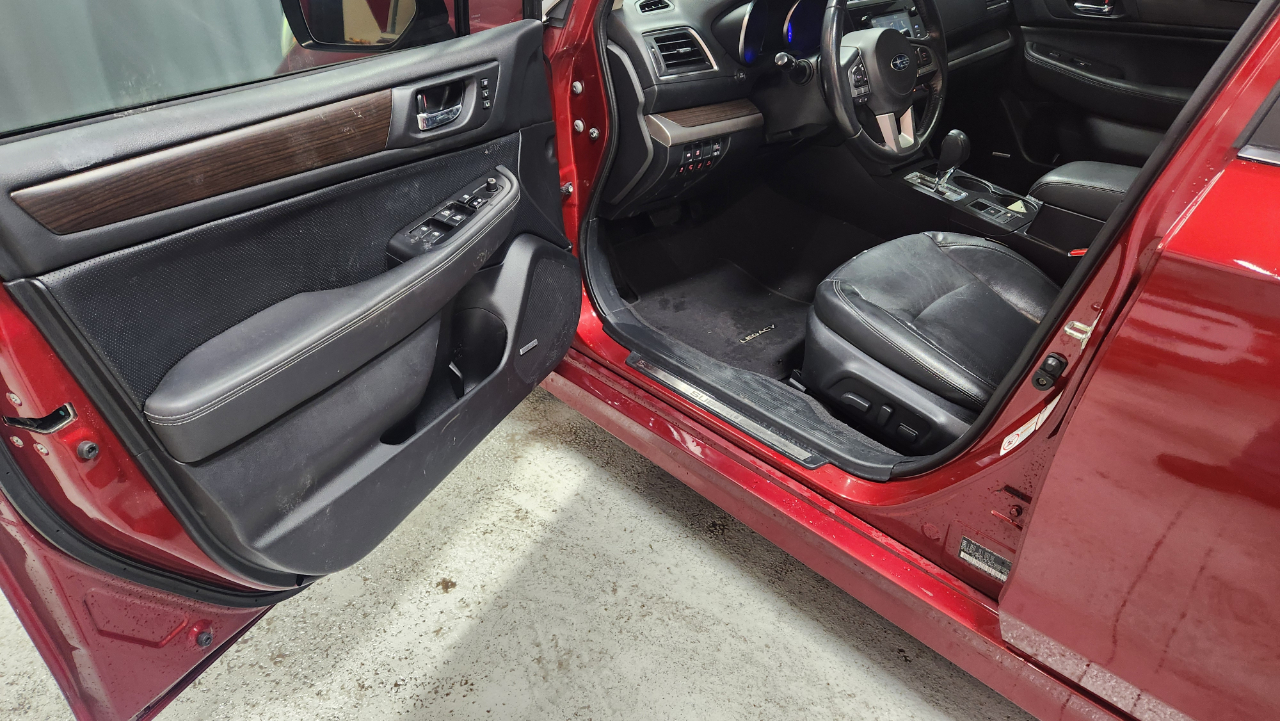 Subaru Legacy 2.5i Limited 2015