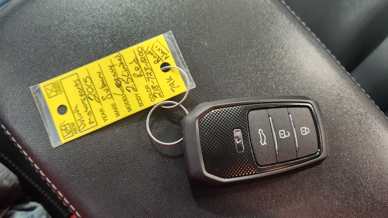 Subaru Legacy 2.5i Limited 2015