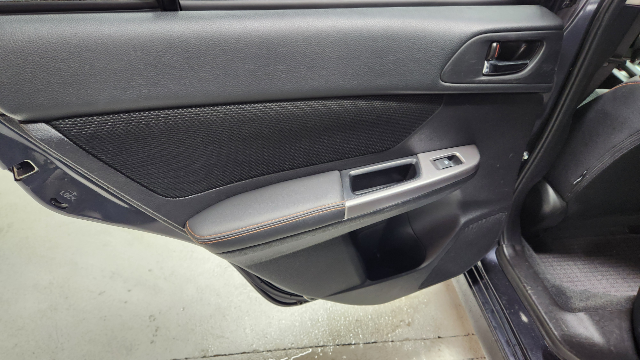 Subaru Crosstrek 2.0i Premium CVT 2017