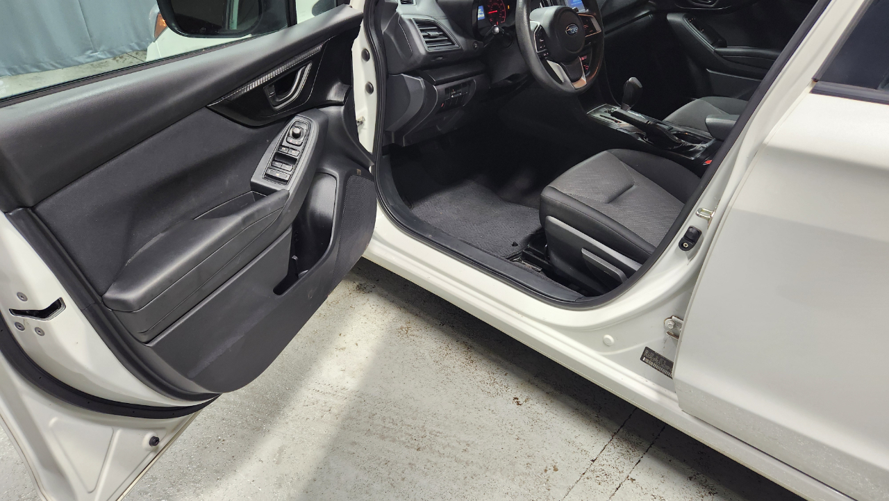 Subaru Impreza 2.0i 4-Door 2017