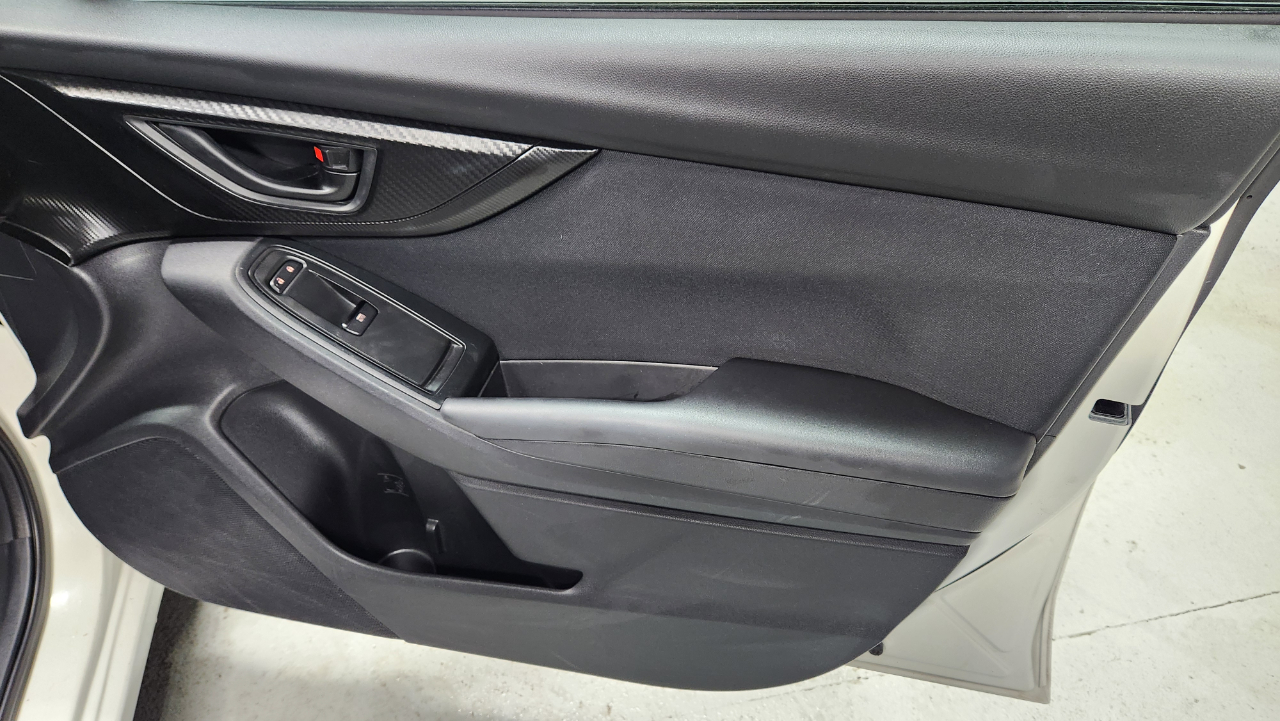 Subaru Impreza 2.0i 4-Door 2017