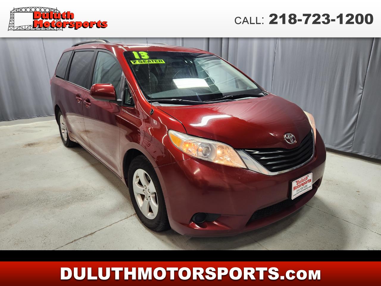 Toyota Sienna  2013
