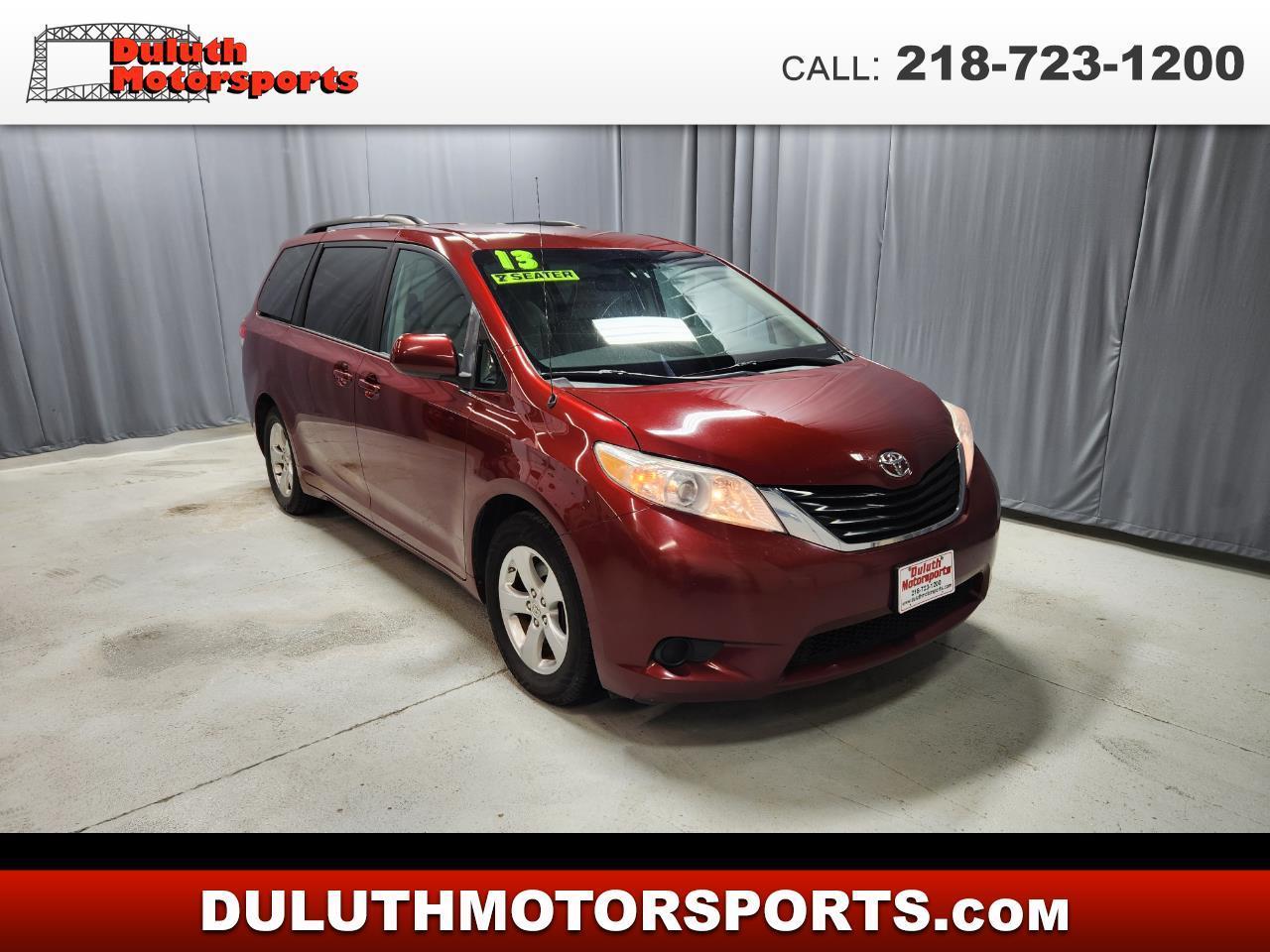 2013 Toyota Sienna LE FWD 7-Passenger V6