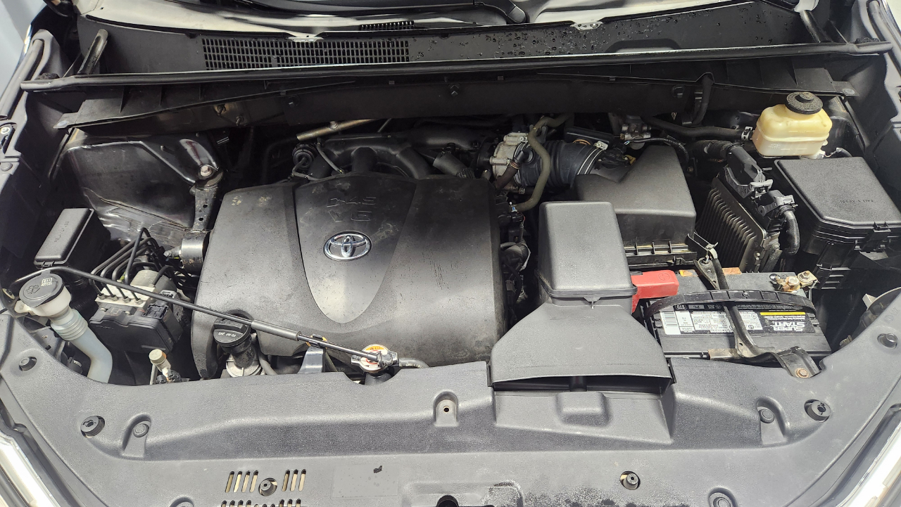 Toyota Highlander LE AWD V6 2018