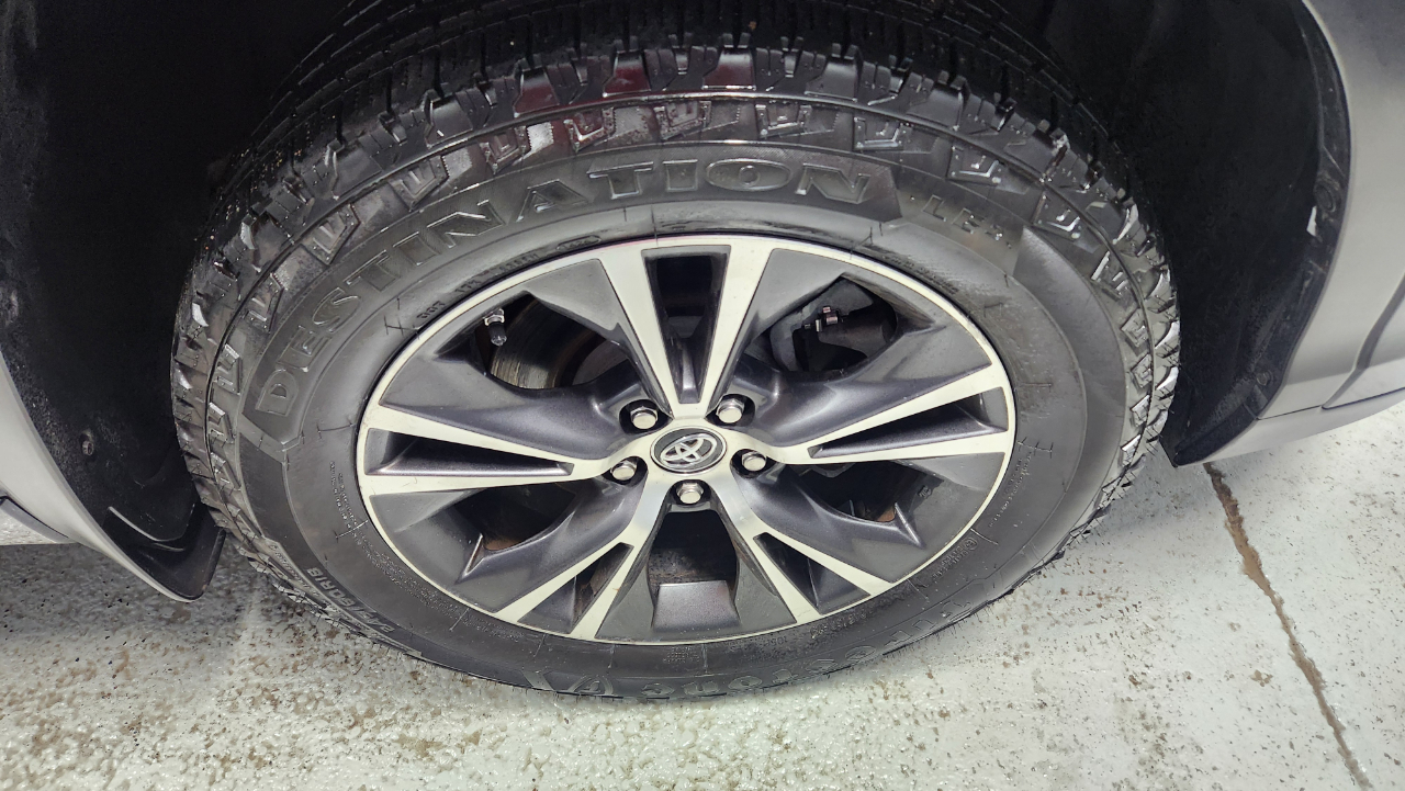 Toyota Highlander LE AWD V6 2018