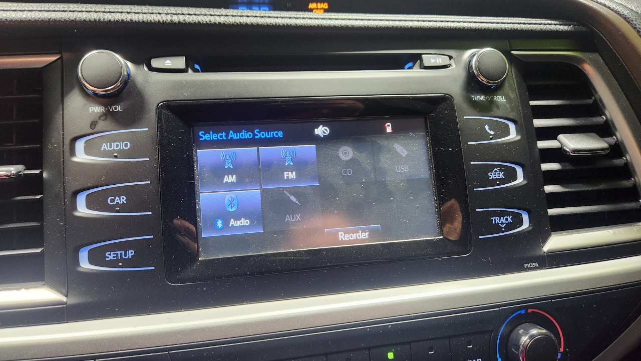 Toyota Highlander LE AWD V6 2018