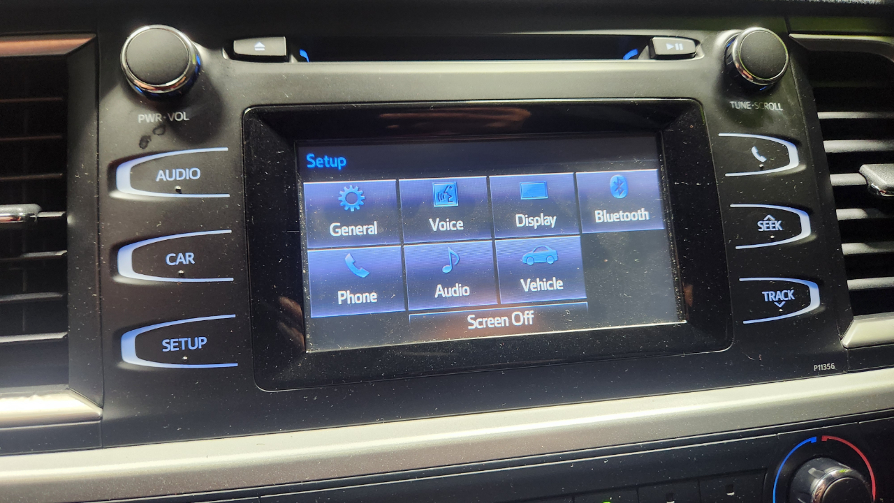 Toyota Highlander LE AWD V6 2018