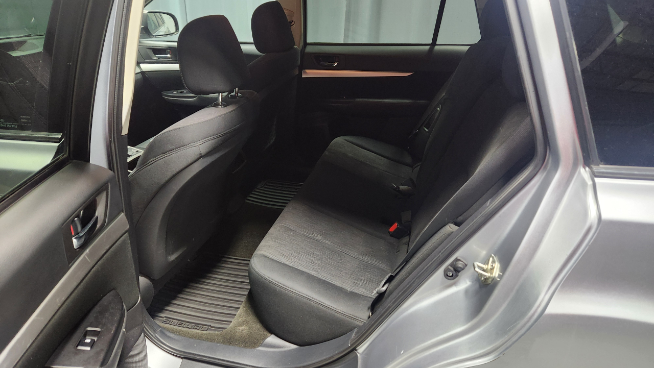 Subaru Outback 2.5i Premium 2014