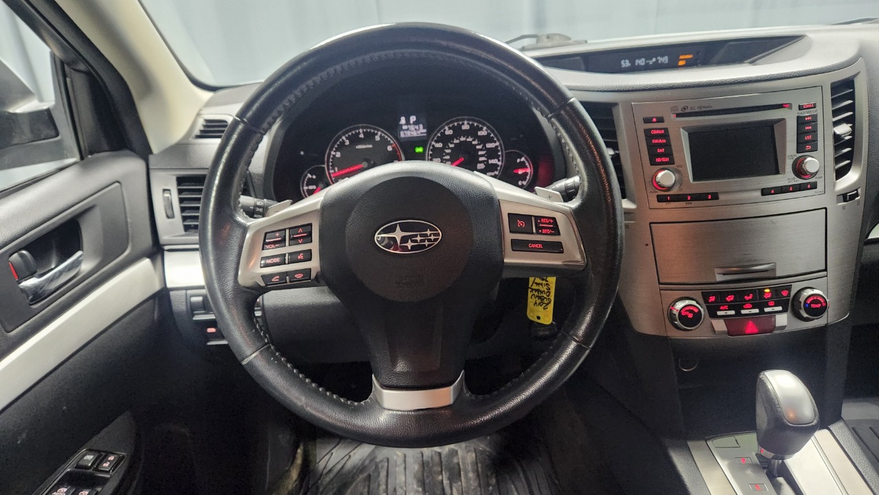 Subaru Outback 2.5i Premium 2014