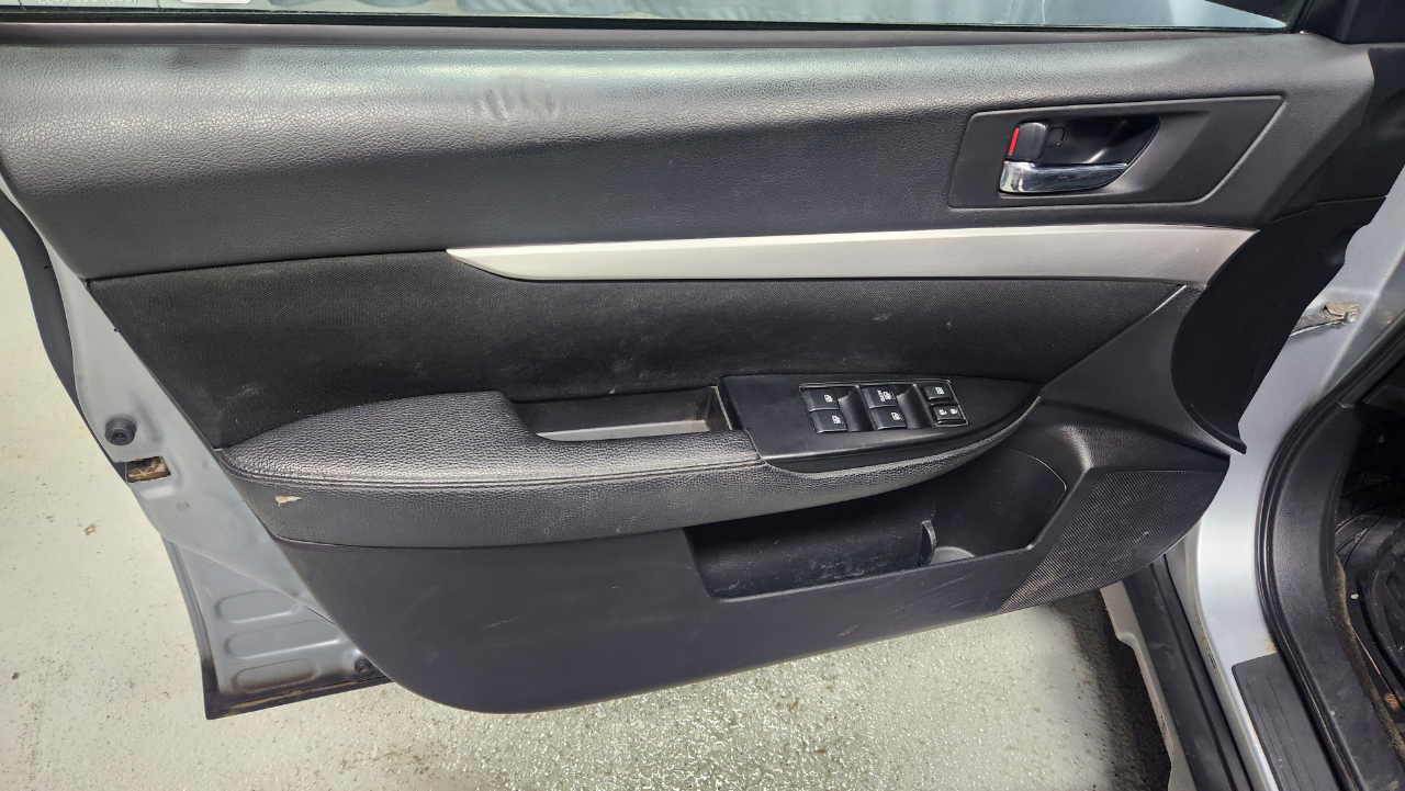 Subaru Outback 2.5i Premium 2014