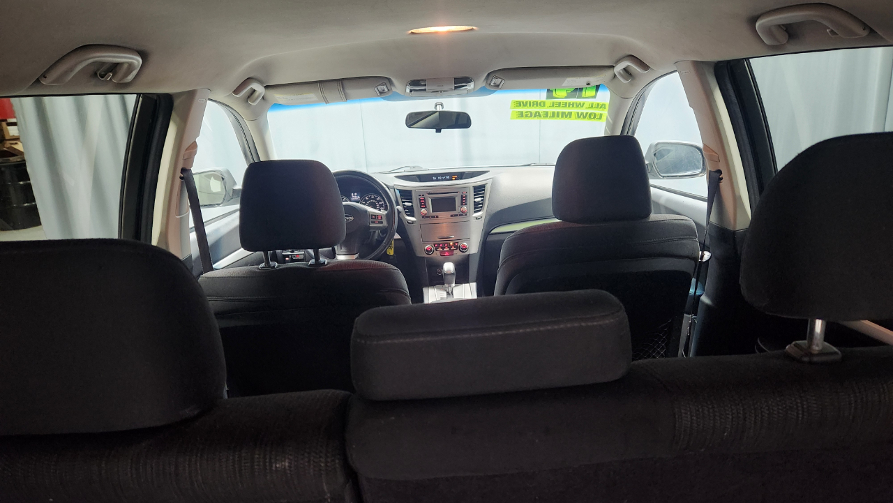 Subaru Outback 2.5i Premium 2014