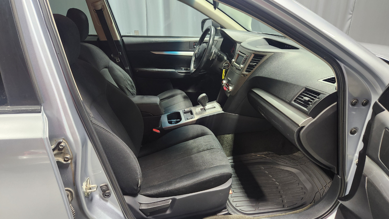 Subaru Outback 2.5i Premium 2014