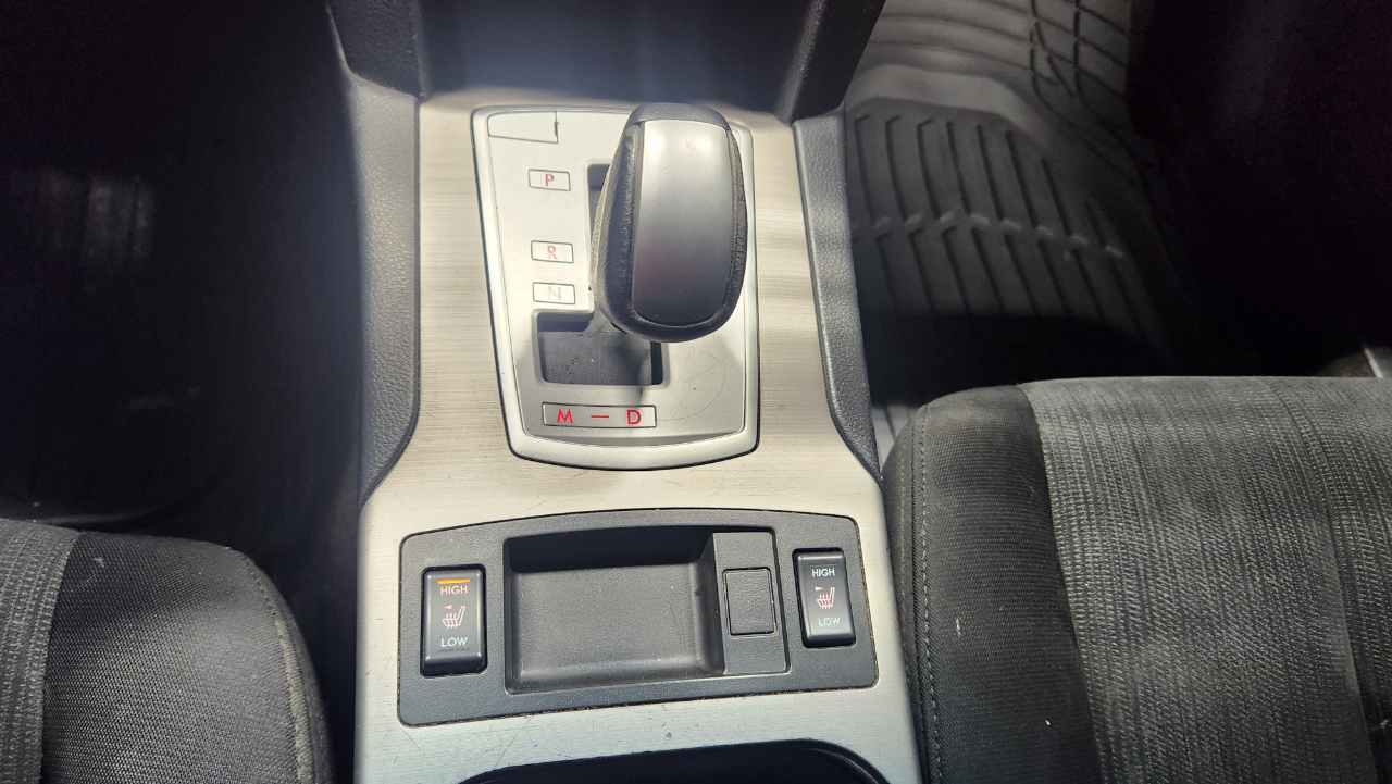 Subaru Outback 2.5i Premium 2014