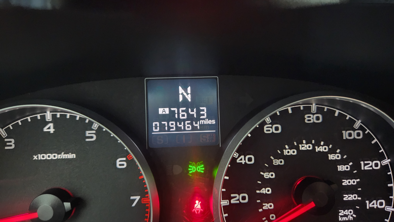 Subaru Outback 2.5i Premium 2014