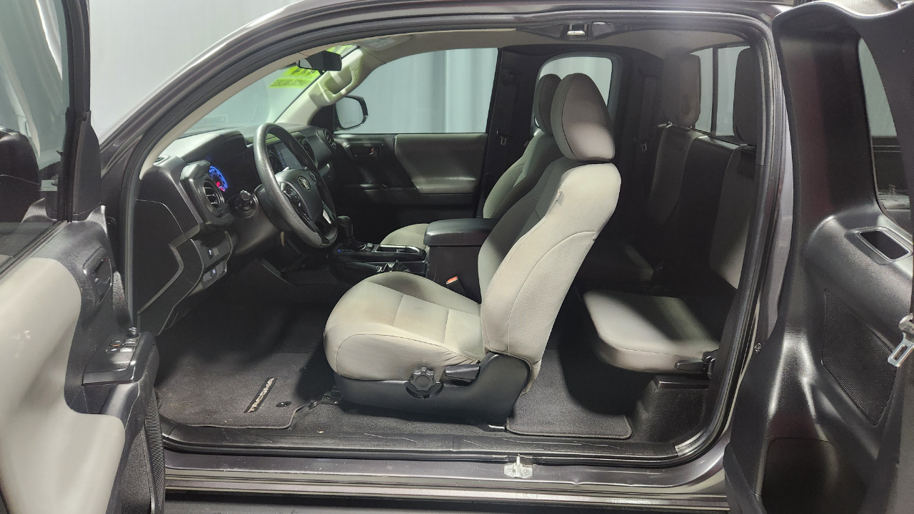 Toyota Tacoma SR5 Access Cab I4 6AT 4WD 2023