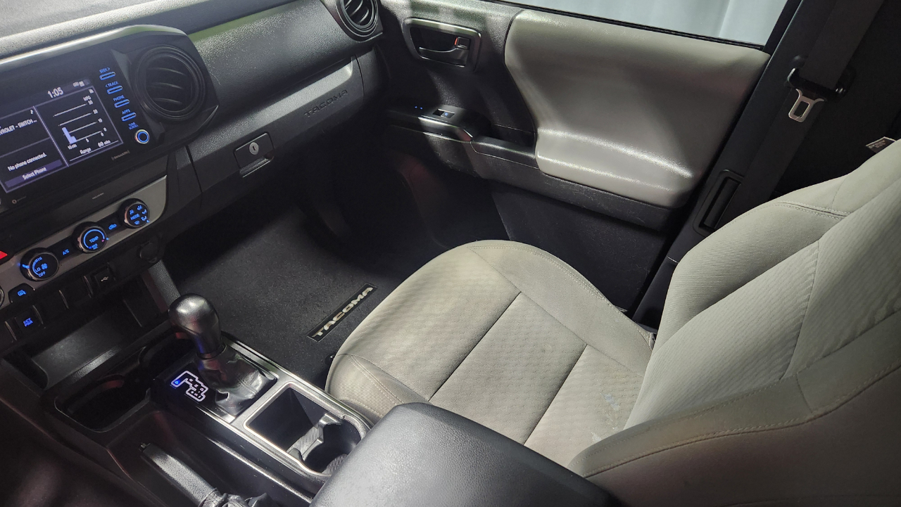 Toyota Tacoma SR5 Access Cab I4 6AT 4WD 2023