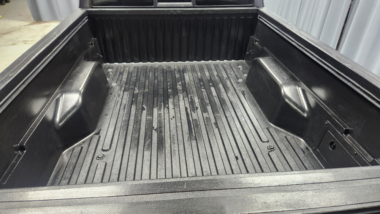 Toyota Tacoma SR5 Access Cab I4 6AT 4WD 2023