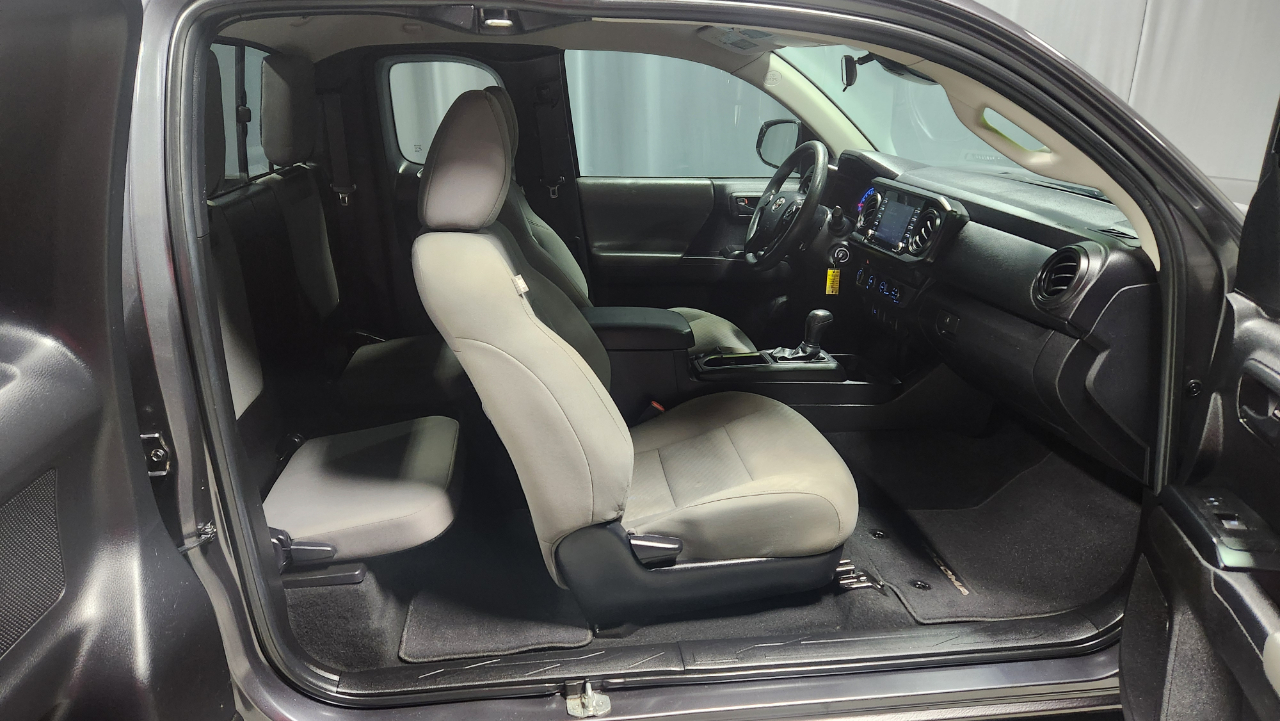 Toyota Tacoma SR5 Access Cab I4 6AT 4WD 2023