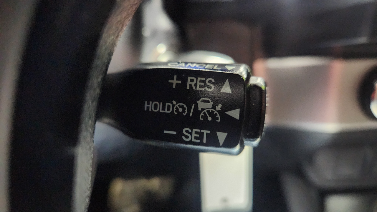 Toyota Tacoma SR5 Access Cab I4 6AT 4WD 2023