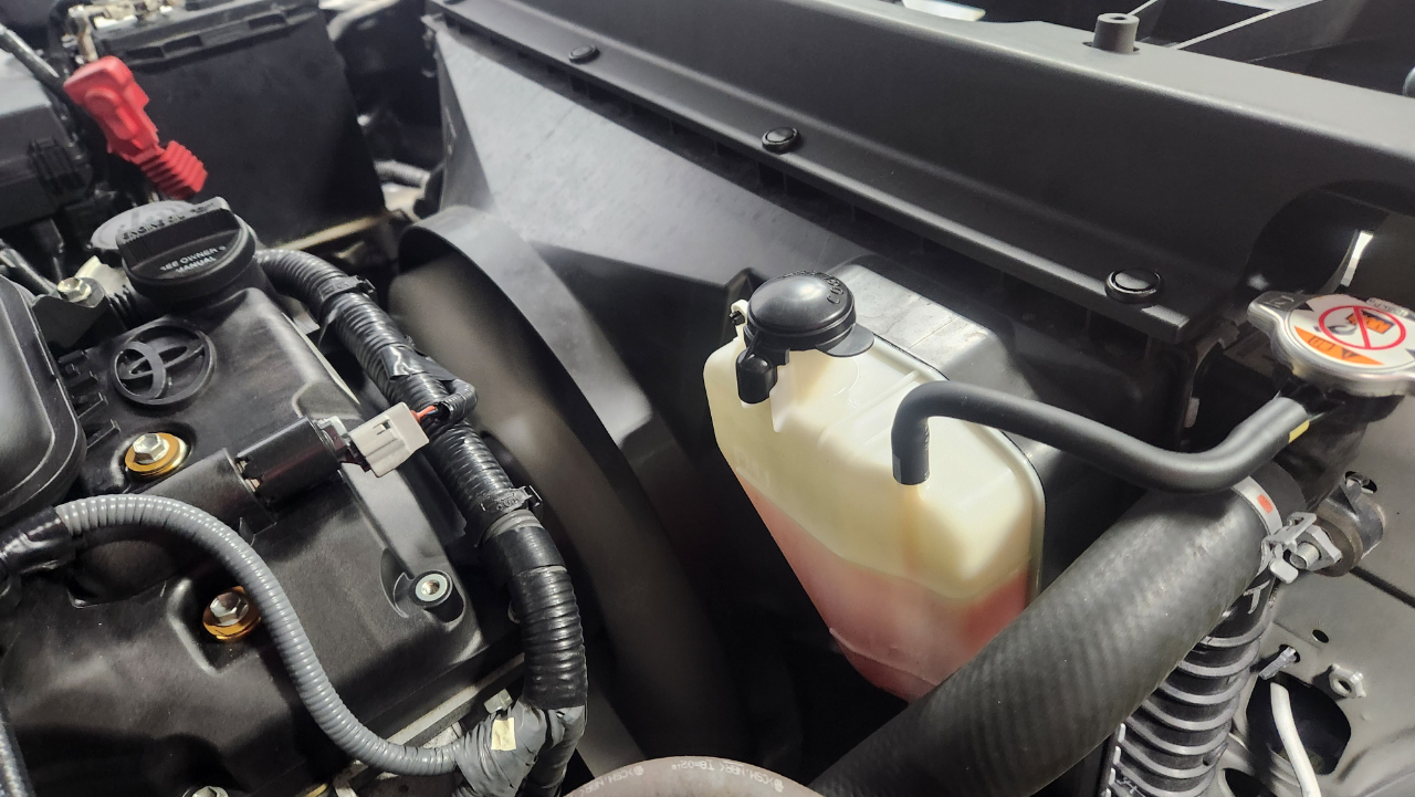 Toyota Tacoma SR5 Access Cab I4 6AT 4WD 2023