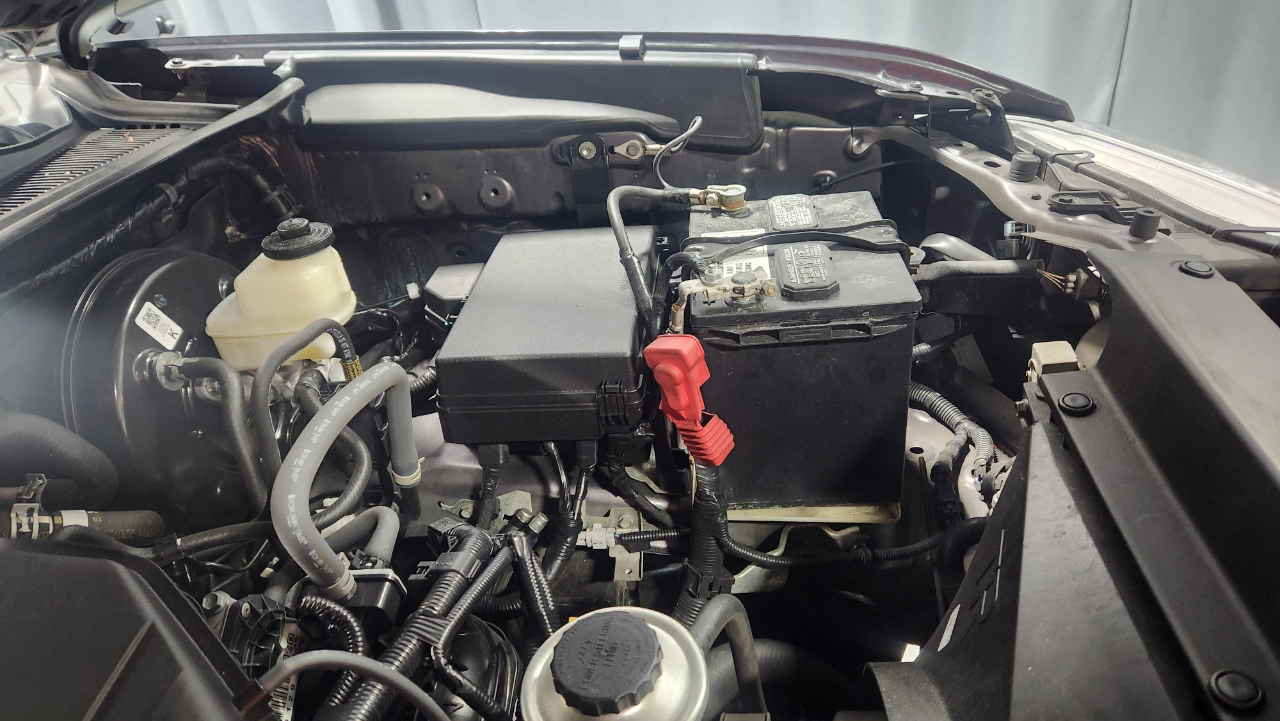 Toyota Tacoma SR5 Access Cab I4 6AT 4WD 2023