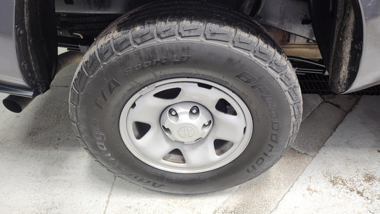 Toyota Tacoma SR5 Access Cab I4 6AT 4WD 2023