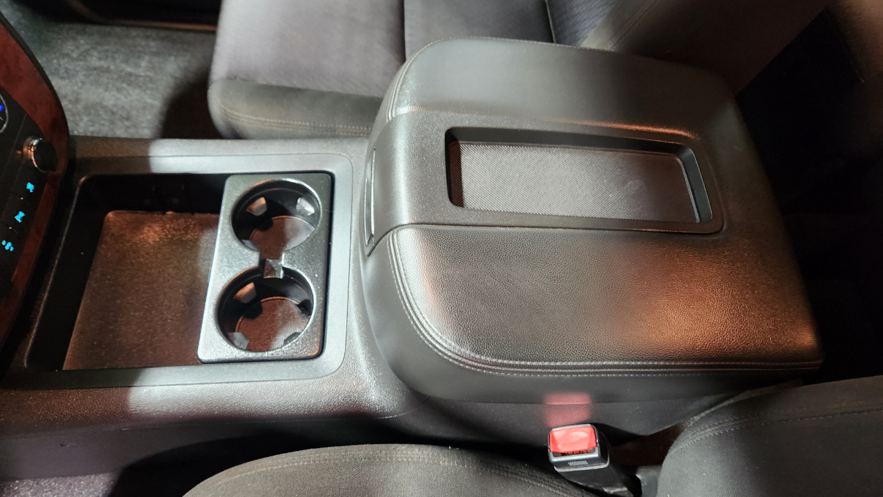 Chevrolet Tahoe LS 4WD 2010