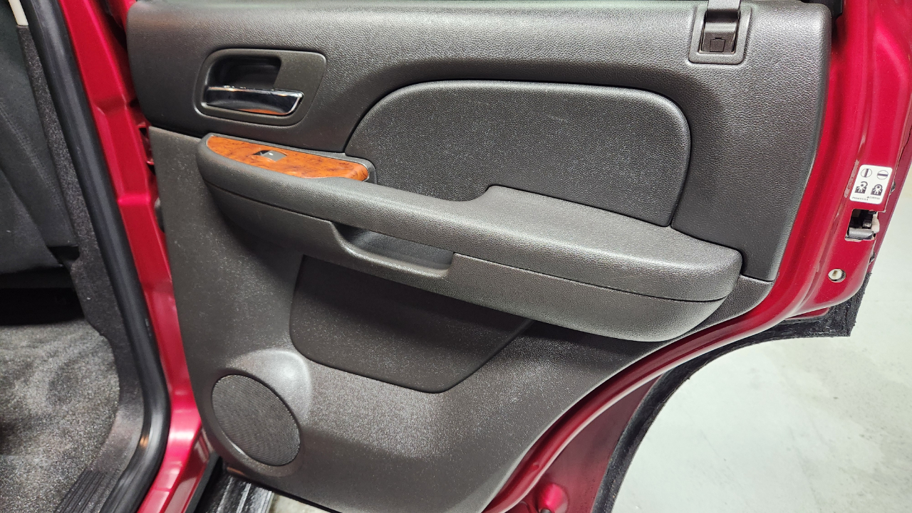 Chevrolet Tahoe LS 4WD 2010