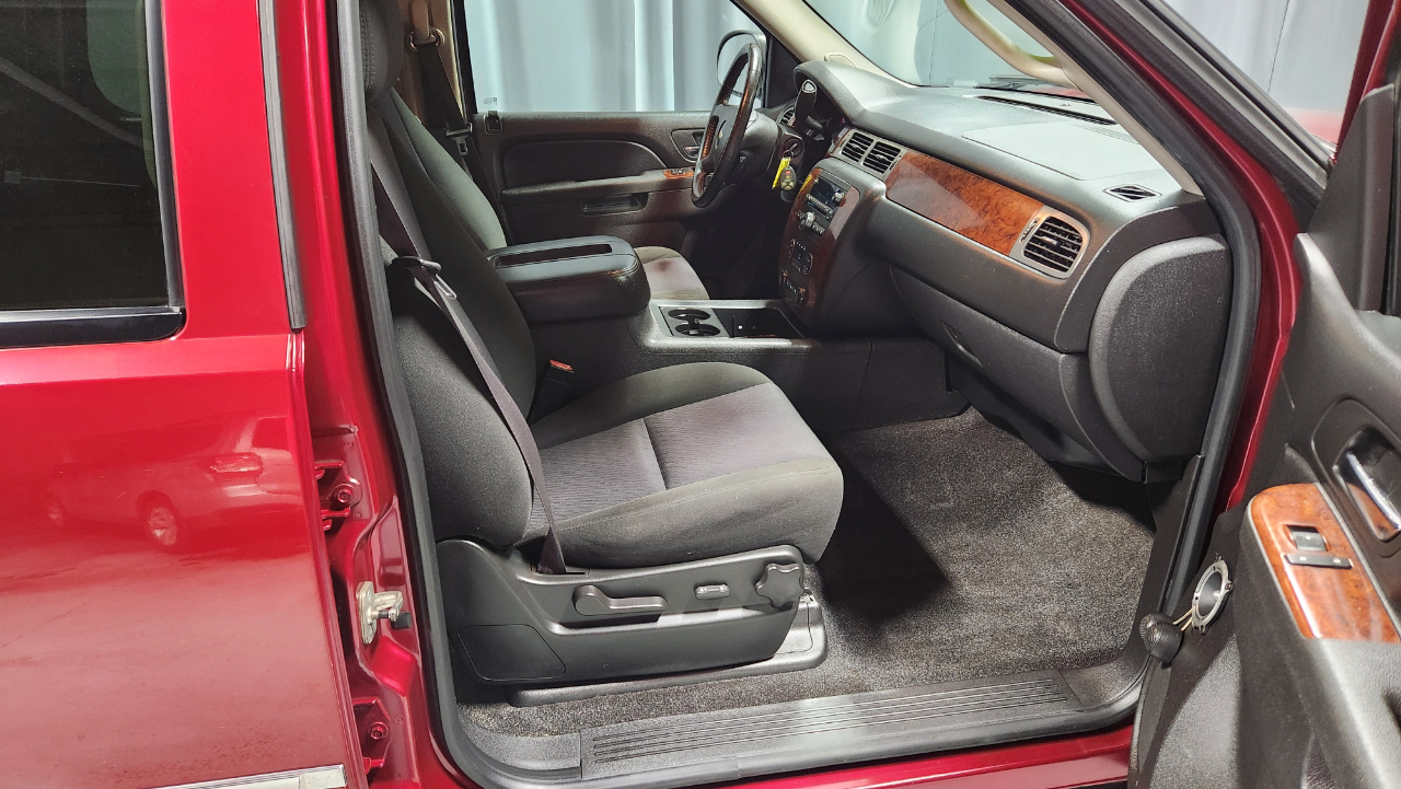 Chevrolet Tahoe LS 4WD 2010