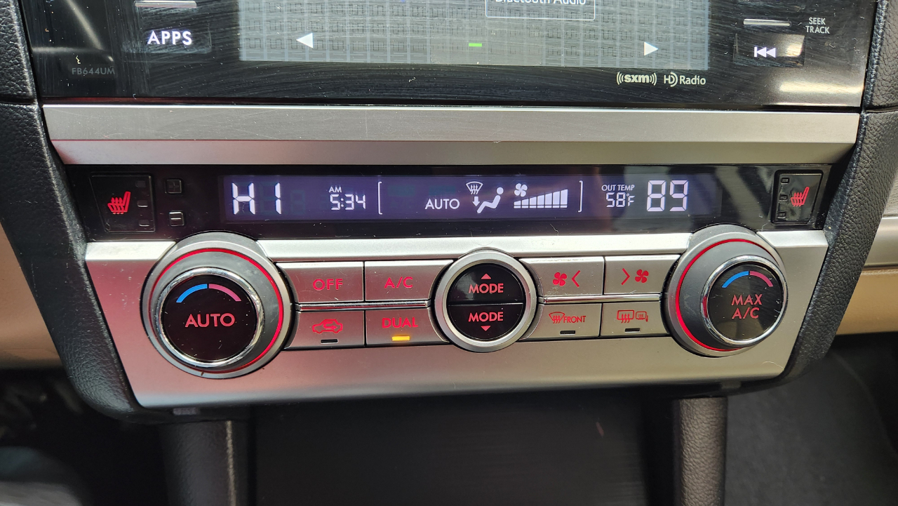 Subaru Legacy 2.5i Premium 2015