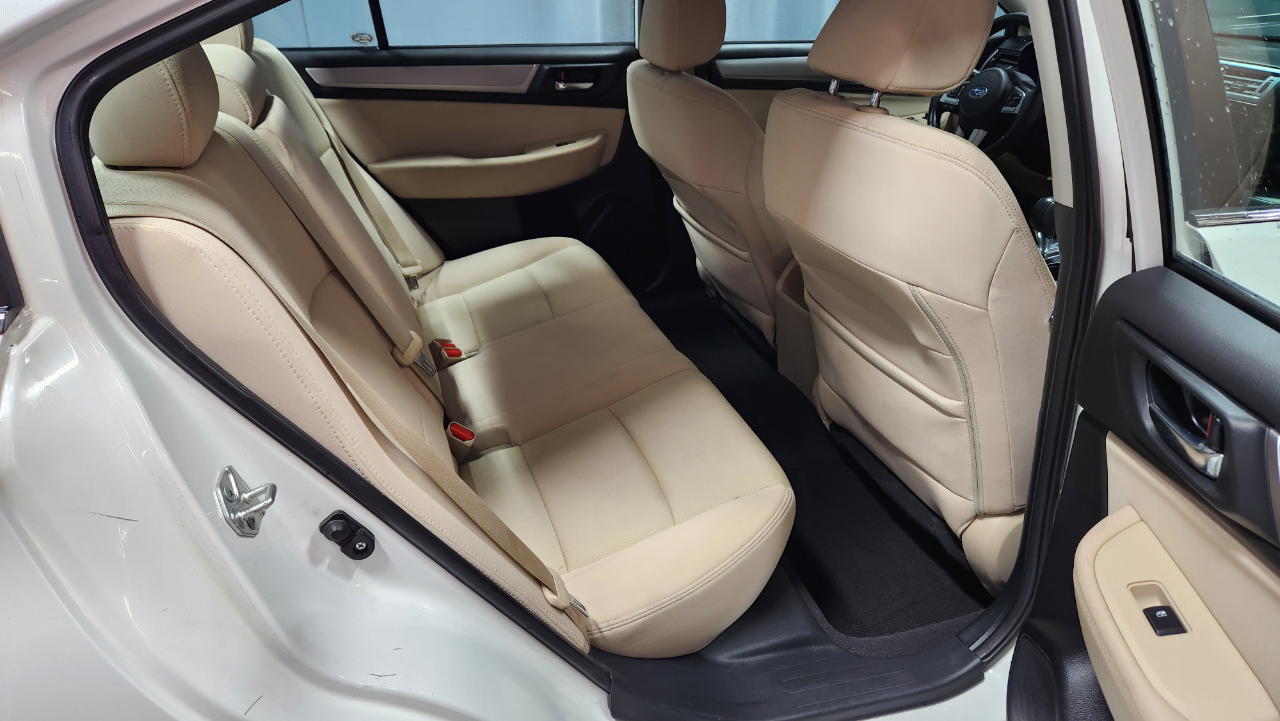 Subaru Legacy 2.5i Premium 2015