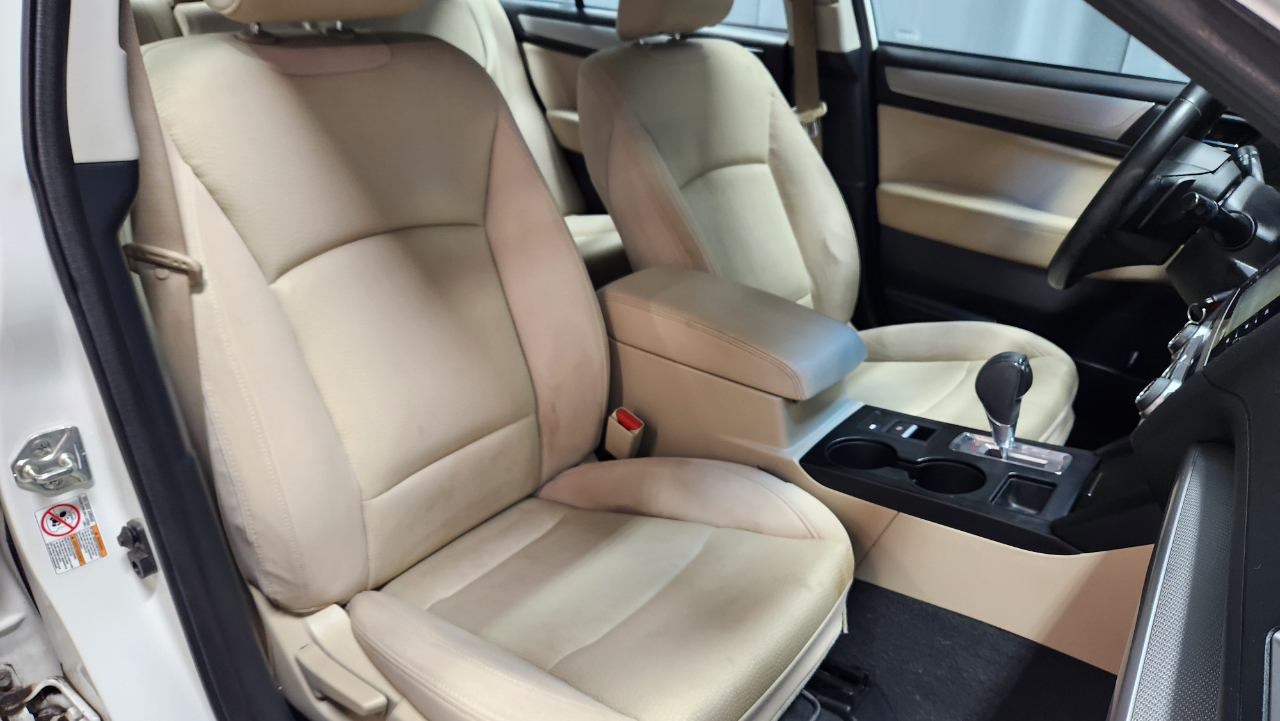 Subaru Legacy 2.5i Premium 2015