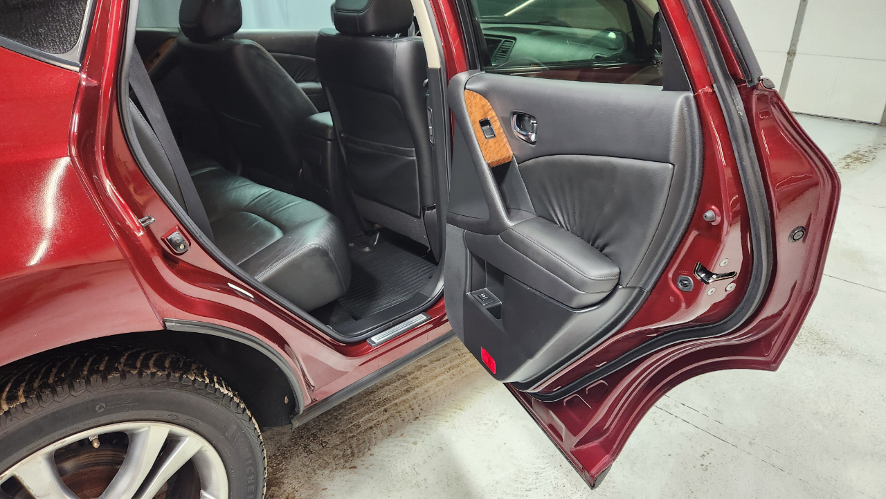 Nissan Murano SL AWD 2010