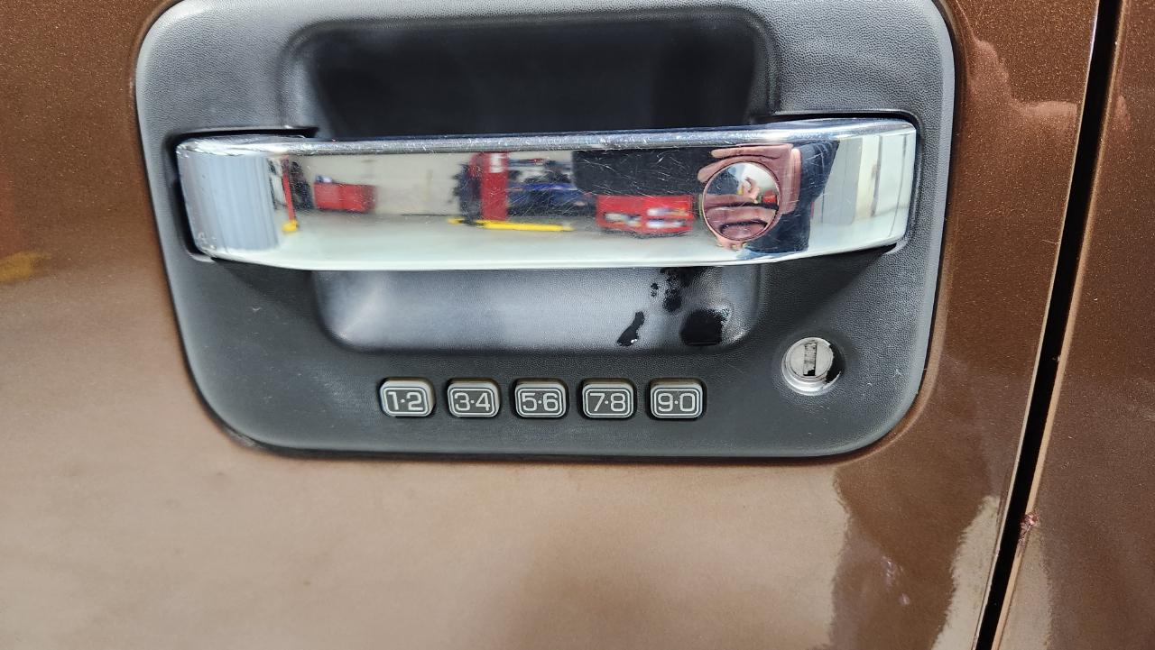 Ford F-150 XLT SuperCrew 5.5-ft. Bed 2WD 2011