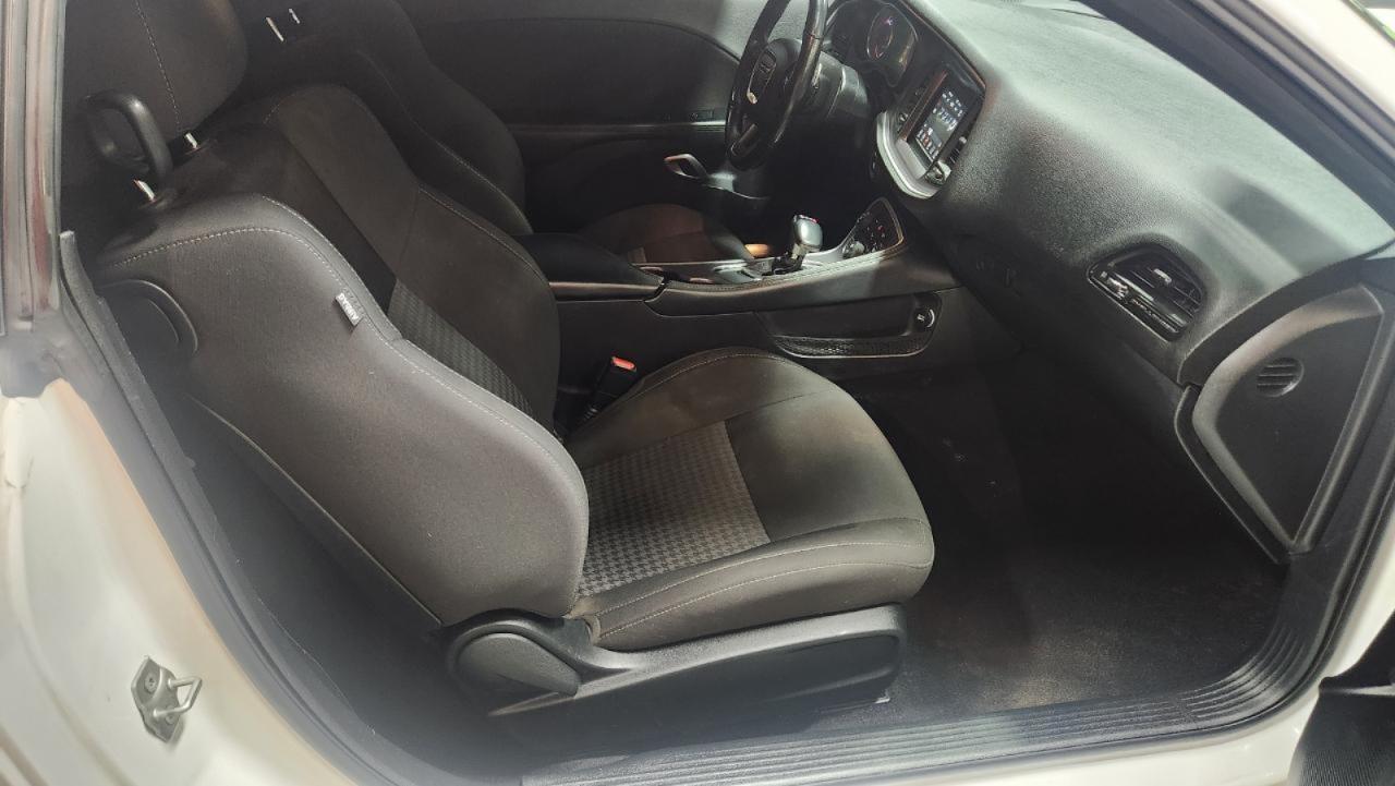 Dodge Challenger GT AWD 2022