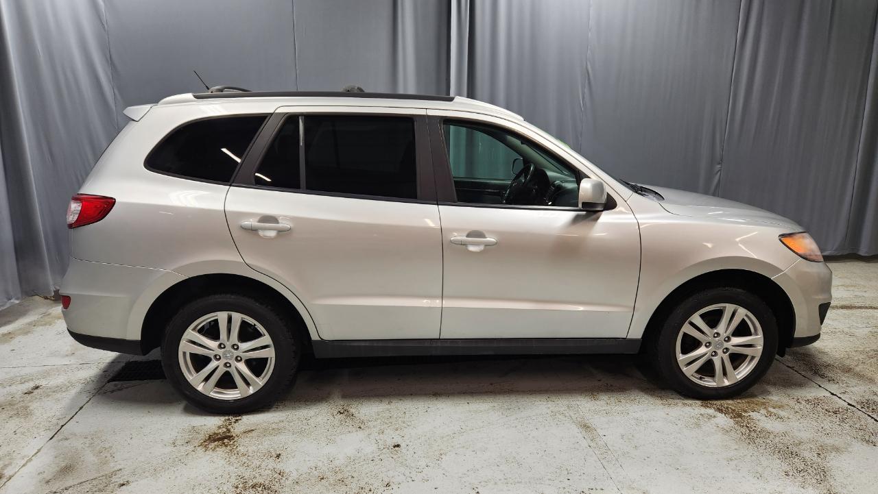 Hyundai Santa Fe SE 3.5 4WD 2011