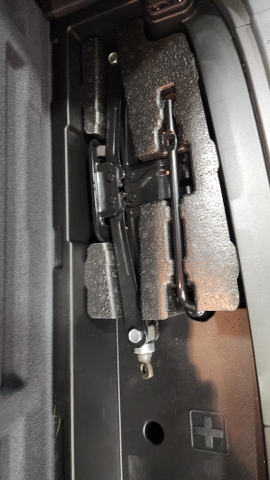 Hyundai Santa Fe SE 3.5 4WD 2011