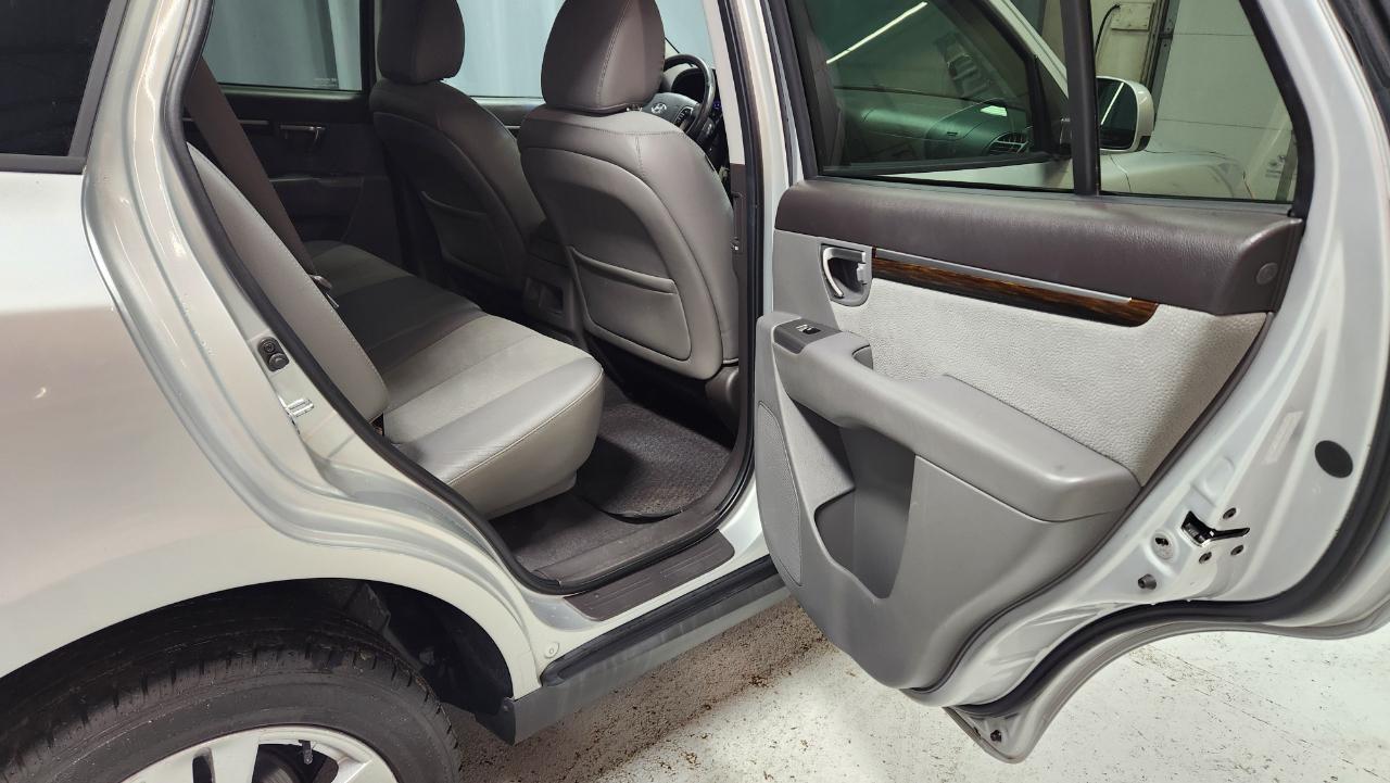 Hyundai Santa Fe SE 3.5 4WD 2011