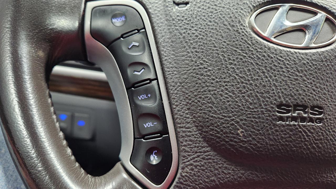 Hyundai Santa Fe SE 3.5 4WD 2011