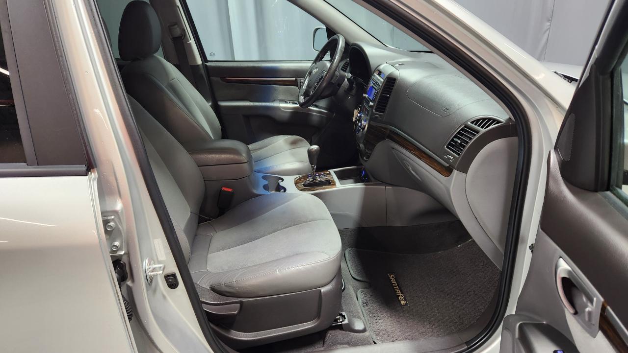 Hyundai Santa Fe SE 3.5 4WD 2011