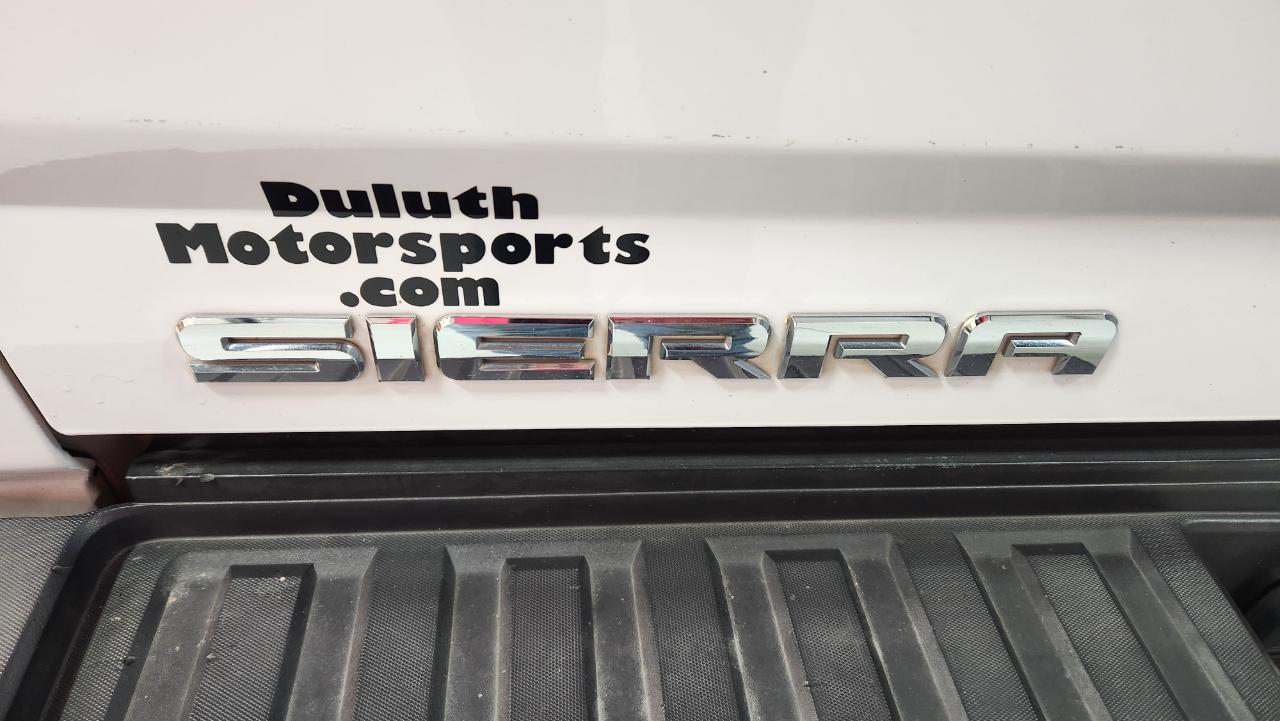 GMC Sierra 2500HD SLE Crew Cab 4WD 2015